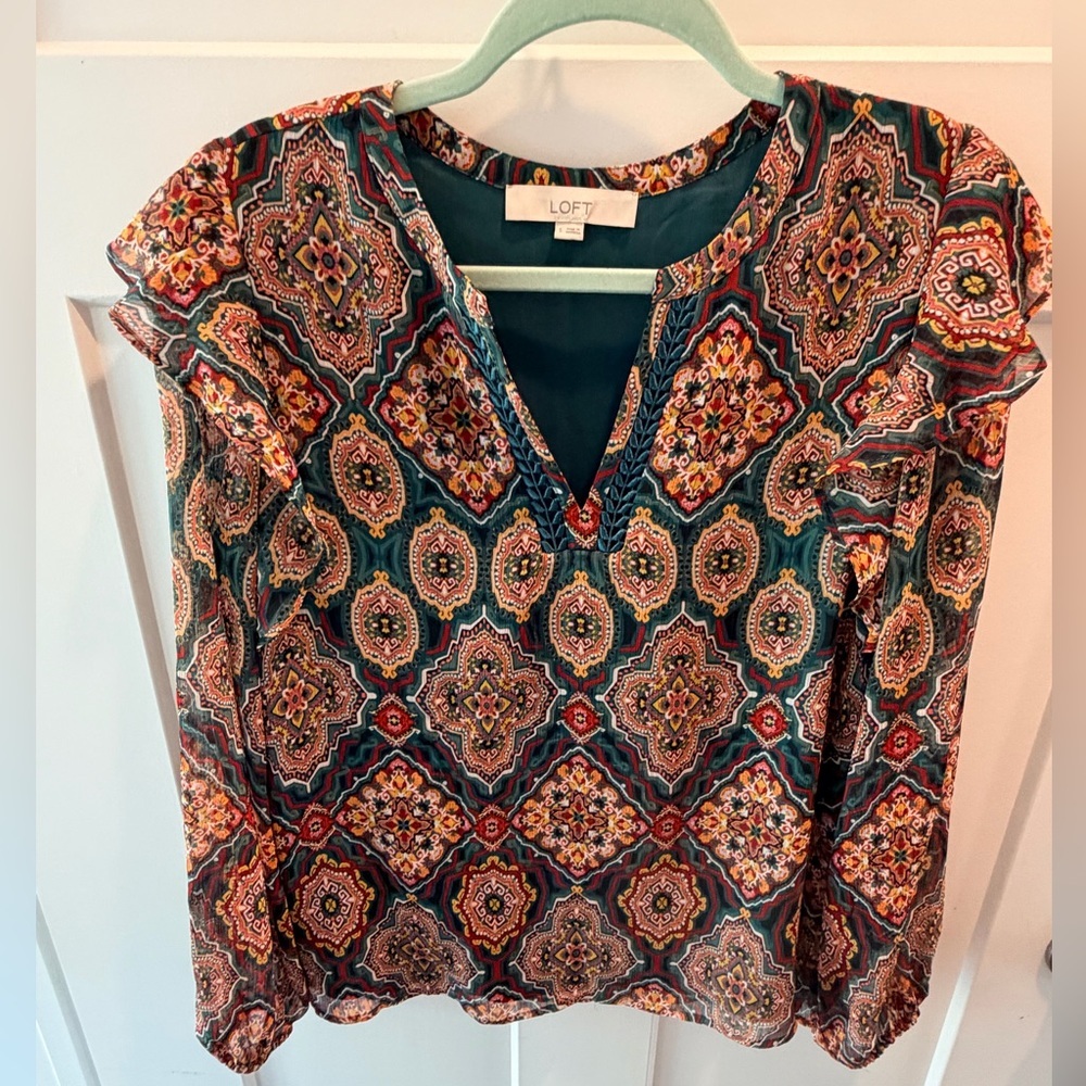 LOFT Boho Medallion Print Blouse Small Flutter Sleeve Split Neck Top